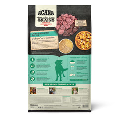 ACANA gros plan croquettes pour visualiser texture et qualité nutritive