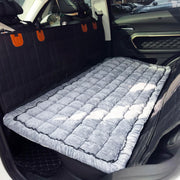 AEEISHOMEREFORM face avant du tapis-lit montrant protection et style