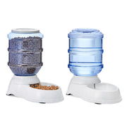 Amazon Basics vue avant de l'ensemble distributeur d'eau et nourriture, solution pratique