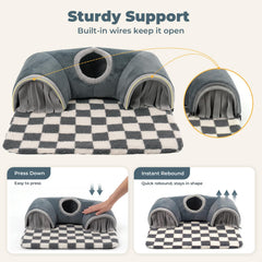 Avont tunnel déployé en lit moelleux pour sieste confortable