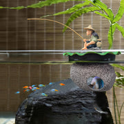 BaoZqua nénuphar avec pêcheur montrant l'aspect décoratif et apaisant