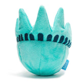 BarkBox vue de face du jouet Lady Liberty pour interaction et amusement