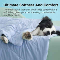 Bedsure chien moyen allongé sur la couverture démontrant confort apaisant