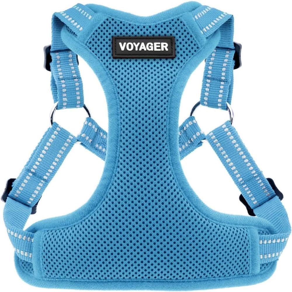 Best Pet Supplies Voyager harnais face avant montrant fit confortable et design baby blue