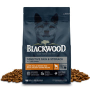 Blackwood sachet 4,5 lb visible montrant l'emballage et la composition nutritionnelle