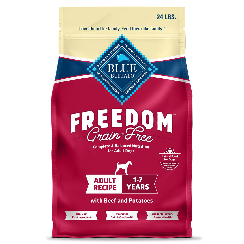 Blue Buffalo paquet avant montrant recette Freedom bœuf et bénéfice protéine