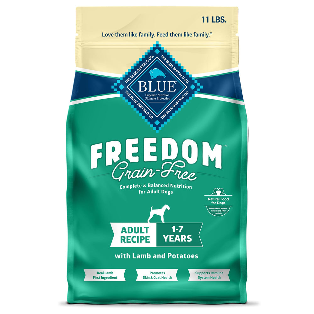 Blue Buffalo sac devant montrant la recette Freedom à l'agneau, confiance nutritionnelle