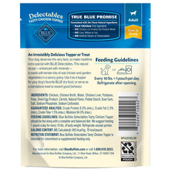 Blue Buffalo gros plan des morceaux de poulet avec texture savoureuse