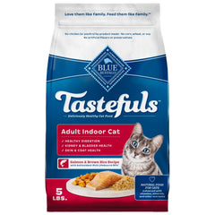 Blue Buffalo emballage avant 5 lb montrant saumon et bénéfices nutritionnels