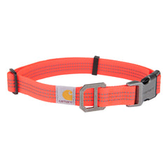 Collier Carhartt Coral Glow face avant montrant couleur corail et maintien durable