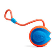 Chuckit! balle face montrant design et zones de morsure pour jeu sûr