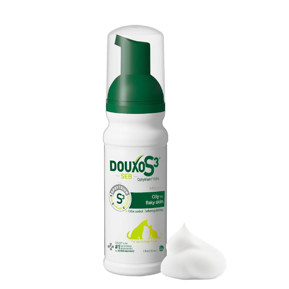 Douxo mousse emballage avant montrant protection et utilisation facile