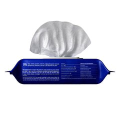 Douxo gros plan texture de la lingette, douceur et efficacité nettoyante