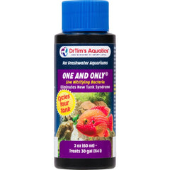 DrTim's Aquatics flacon 2 oz en gros plan montrant l’étiquette et facilité de dosage