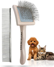 ENUKYCOM brosse slicker face montrant finition et forme pour démêlage rapide