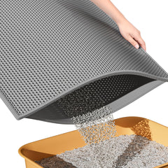 ESTHELLO tapis face avant montrant le motif nid d'abeille et protection étendue