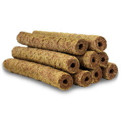Exotic Nutrition bâtonnet en main et lapin acceptant la friandise pour lien