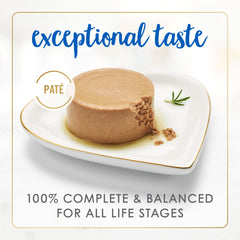 Fancy Feast boîte ouverte pâté poisson blanc et thon pour appétit attiré