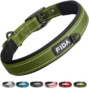 Fida collier robuste face avant vert montrant design et fixation — durabilité