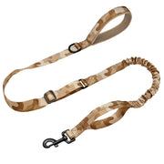 Forestpaw laisse camo vue frontale montrant robustesse et style tactique