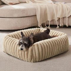 FURTIME lit face avant beige montrant forme rectangle et bords surélevés pour confort