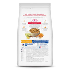 Hill's Science Diet gros plan sur croquette montrant texture et appétence