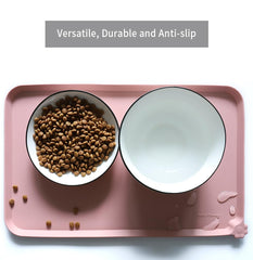 Hoki Found tapis en usage avec gamelle stable et zone repas propre