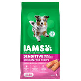 IAMS emballage avant Proactive Health montrant la recette au saumon et riz, rassurant