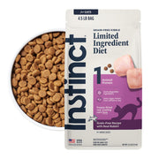 Instinct sachet devanture montrant la recette au lapin et bénéfice simplicité
