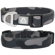 JC HOUSE collier face avant camo montrant maintien et style