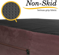 Housse KOPEKS installée sur lit XL en salon, apparence propre et confortable