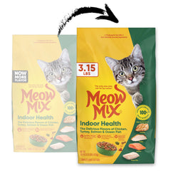 Meow Mix croquettes gros plan montrant la texture appétente et la consistance