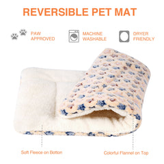 Mora Pets gros plan flanelle douce montrant texture apaisante pour animal