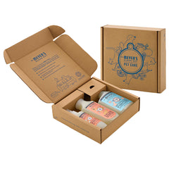 Mrs. MEYER'S coffret face avant montrant soins et parfums, design pratique