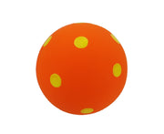 Multipet balle polka dot face avant montrant emballage et couleur vives pour jeu sûr