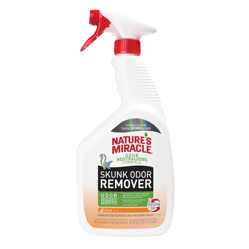 Nature's Miracle flacon 32 oz visible en avant-plan, facile à utiliser