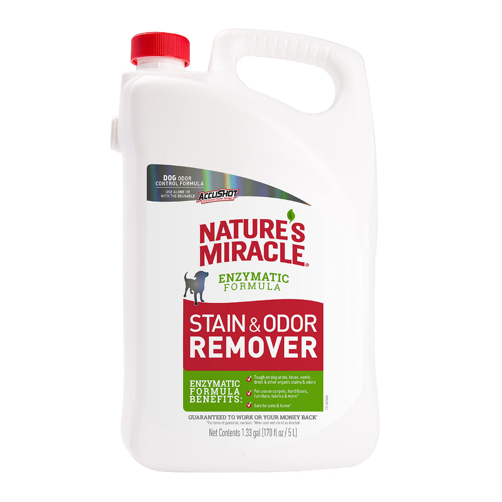 Nature's Miracle flacon recharge 170 oz montrant l'étiquette et l'usage domestique