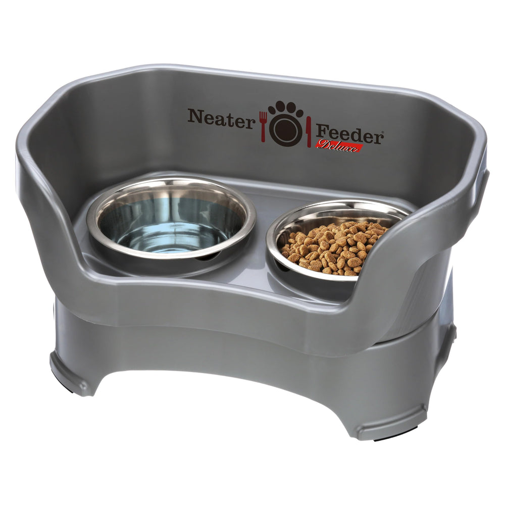 Neater Pet Brands vue face de la station pour repas, maintien de l'espace propre