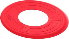 Nerf Dog gros plan sur la texture et matière résistante offrant durabilité