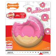 Nylabone emballage avant montrant le jouet et ses informations utiles