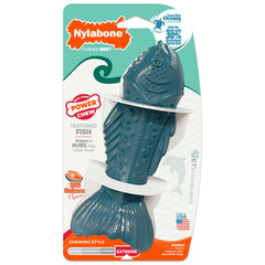 Nylabone vue avant du jouet poisson en emballage montrant résistance