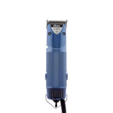 Oster A5 Turbo face avant montrant la prise en main et contrôle ergonomique