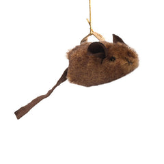 Our Pets souris suspendue en usage par un chat, stimule exercice et chasse