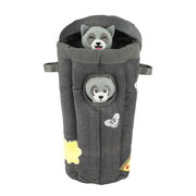 Outward Hound face avant de la poubelle en peluche avec jouet attractif
