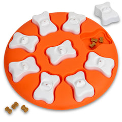 Outward Hound plateau face montrant neuf compartiments pour stimulation mentale