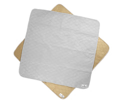 Pet Parents Paktect pack avant montrant tapis tan et grey, protection pratique