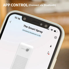 PETKIT K3 gros plan du diffuseur illustrant une pulvérisation précise