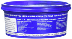PFIFF Horslyx Minis gros plan texture, montre la consistance appétente pour mastication