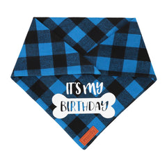 PTDECOR bandana porté par chien pour fête apportant charme