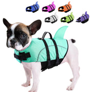 Queenmore gilet face avant montrant le design requin et flottabilité